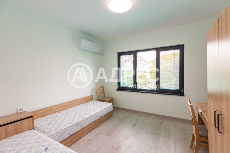 Тристаен апартамент, Варна, Спортна зала, 670865, Снимка 3