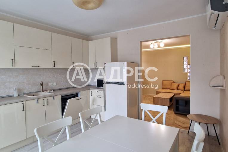 Тристаен апартамент, Варна, Център, 670866, Снимка 3