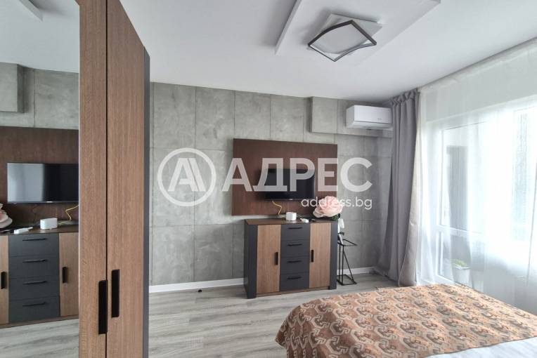 Двустаен апартамент, Русе, Ялта, 694867, Снимка 7