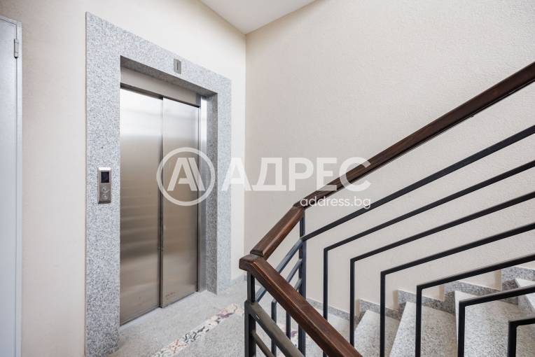 Тристаен апартамент, Варна, Цветен квартал, 696867, Снимка 14