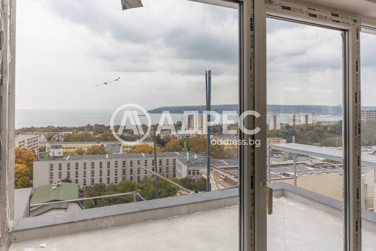 Тристаен апартамент, Варна, Бриз, 671868, Снимка 1