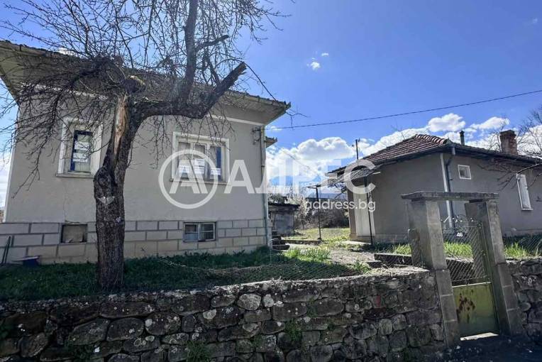 Къща/Вила, Априлци, Видима, 690868, Снимка 2