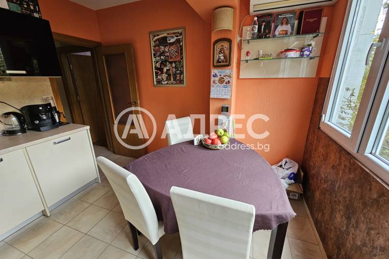 Тристаен апартамент, Варна, Цветен квартал, 671869, Снимка 4