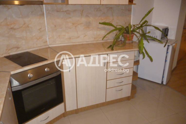 Двустаен апартамент, Добрич, Център, 679869, Снимка 4