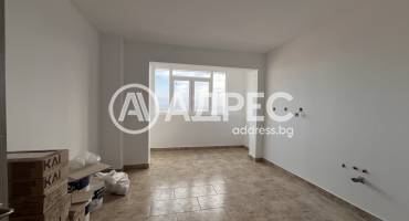 Двустаен апартамент, Шумен, Център, 679870, Снимка 1