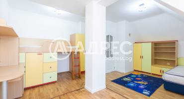 Тристаен апартамент, Варна, Център, 638871, Снимка 2