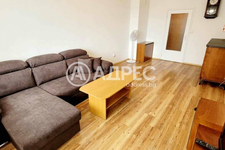 Двустаен апартамент, София, Дианабад, 688871, Снимка 1