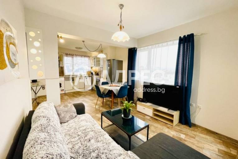 Двустаен апартамент, Варна, Зимно кино Тракия, 685873, Снимка 1