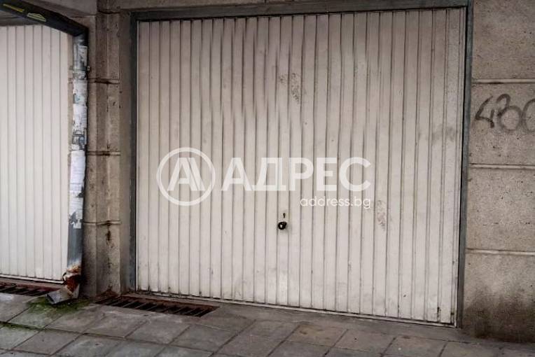 Гараж, Варна, Спортна зала, 689873, Снимка 1