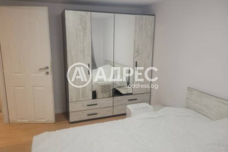 Двустаен апартамент, София, Лозенец, 689874, Снимка 1