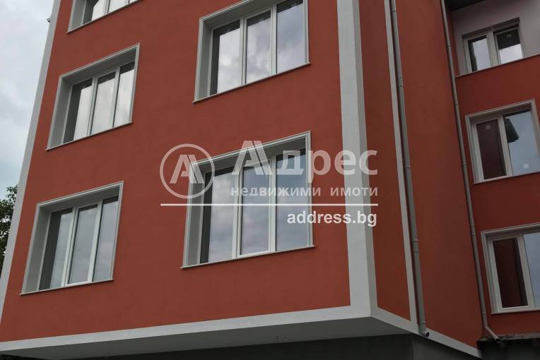 Тристаен апартамент, Добрич, Център, 340875, Снимка 3