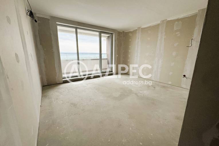 Двустаен апартамент, Варна, Трошево, 681875, Снимка 2