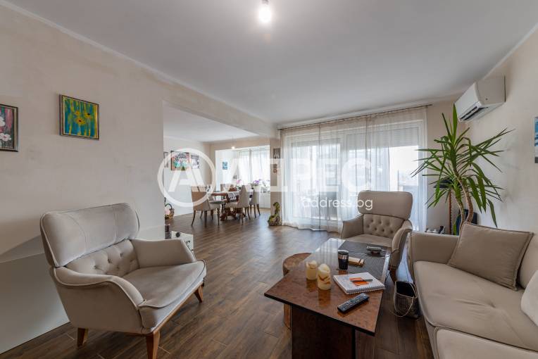 Тристаен апартамент, Варна, Централна поща, 698875, Снимка 2