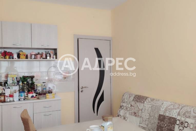 Тристаен апартамент, Хасково, Възраждане, 553876, Снимка 1