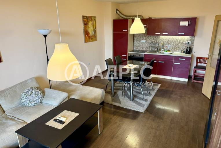 Тристаен апартамент, София, Витоша, 683876, Снимка 3