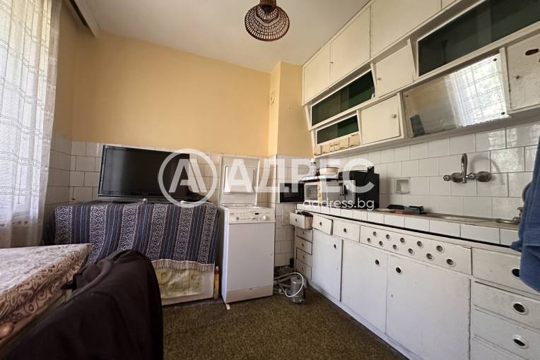 Многостаен апартамент, Плевен, Градска част, 665877, Снимка 1