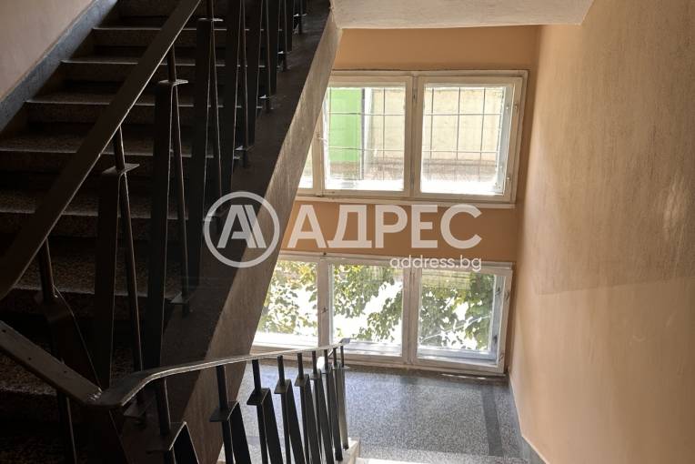 Многостаен апартамент, Плевен, Градска част, 665877, Снимка 11