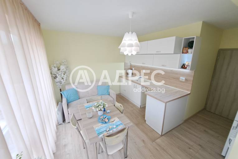 Двустаен апартамент, Варна, Победа, 666877, Снимка 1
