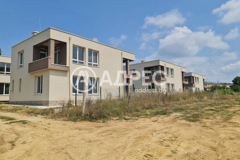 Къща/Вила, Варна, м-ст Боровец - юг, 702877, Снимка 3