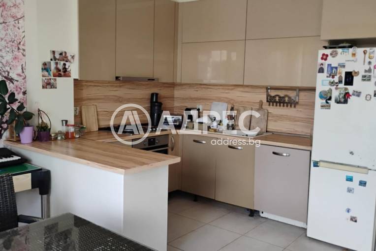 Къща/Вила, Варна, м-ст Ален Мак, 669878, Снимка 1