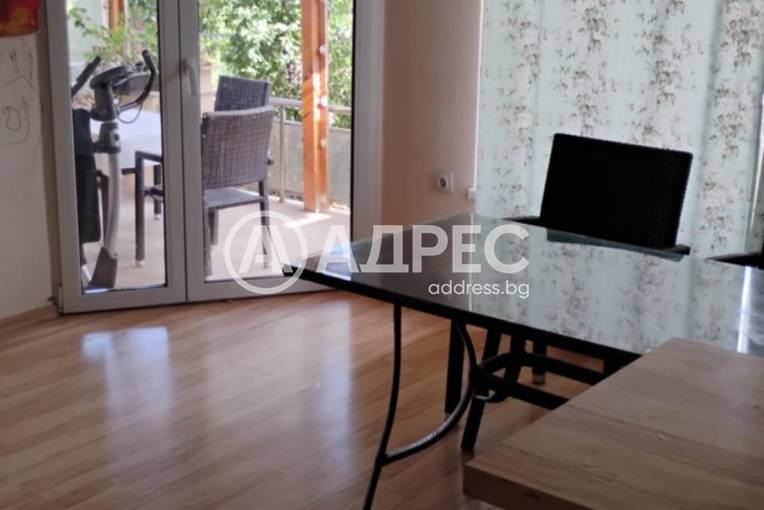 Къща/Вила, Варна, м-ст Ален Мак, 669878, Снимка 2