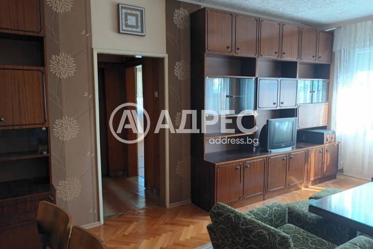 Многостаен апартамент, Благоевград, Център, 673878, Снимка 1