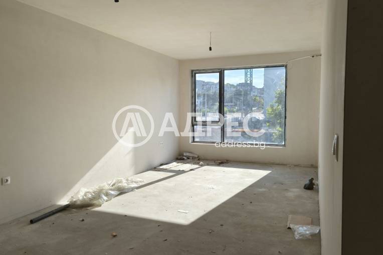 Двустаен апартамент, Варна, Възраждане 1, 667879, Снимка 2