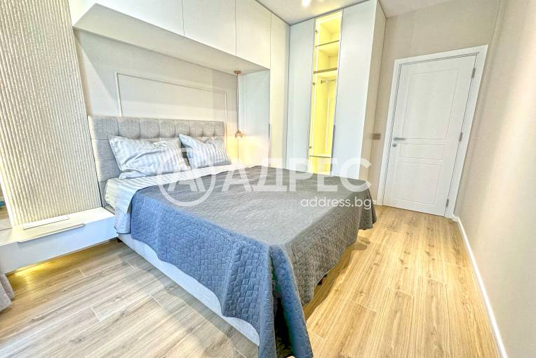 Тристаен апартамент, София, Борово, 701879, Снимка 2