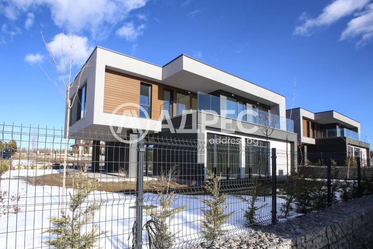 Къща/Вила, Бистрица, 639880, Снимка 2