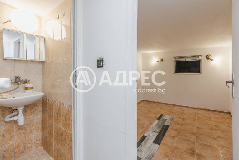 Двустаен апартамент, Варна, Цветен квартал, 677880, Снимка 9