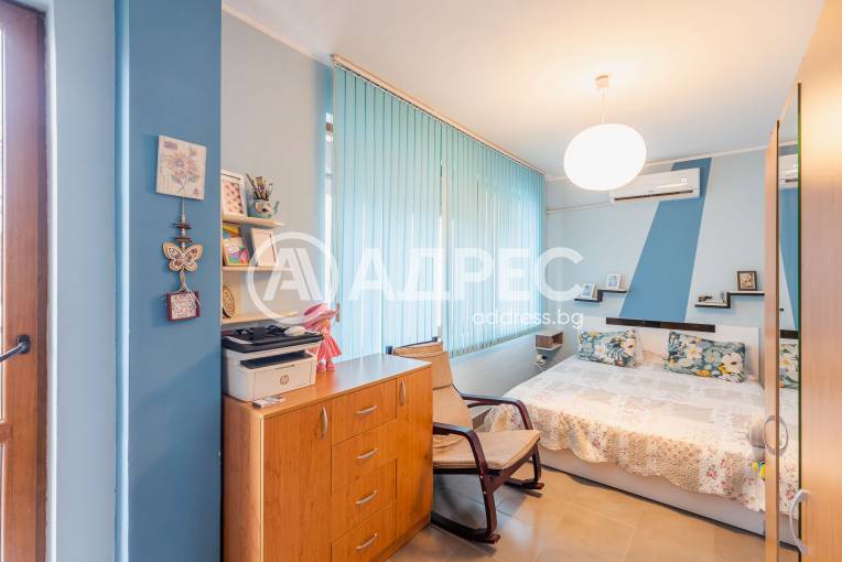 Тристаен апартамент, Варна, Общината, 684880, Снимка 2