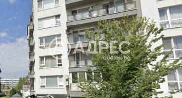 Тристаен апартамент, София, Полигона, 690880, Снимка 1