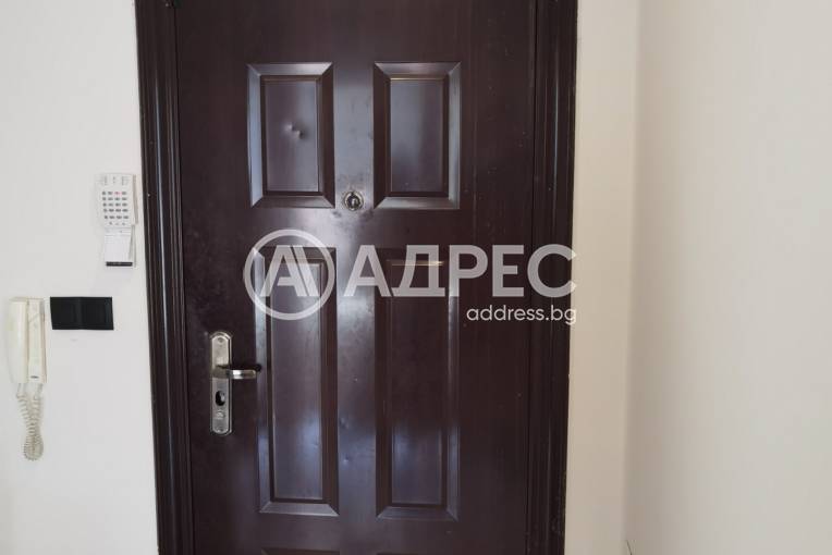 Тристаен апартамент, София, Полигона, 690880, Снимка 2