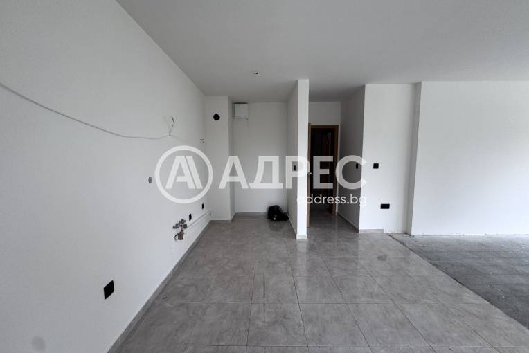 Тристаен апартамент, София, Полигона, 690880, Снимка 7