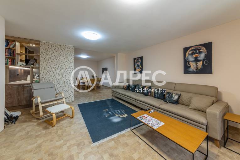 Тристаен апартамент, Варна, к.к. Св.Св. Константин и Елена, 672881, Снимка 1