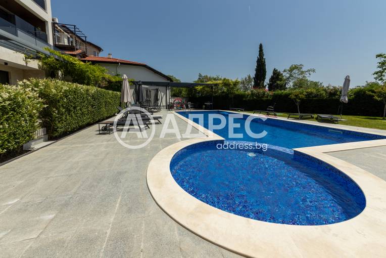 Тристаен апартамент, Варна, к.к. Св.Св. Константин и Елена, 672881, Снимка 12