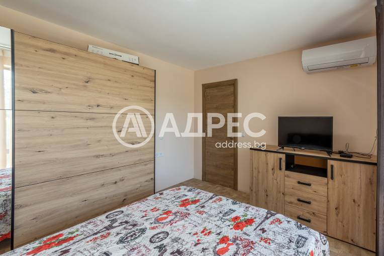 Тристаен апартамент, Варна, к.к. Св.Св. Константин и Елена, 672881, Снимка 13