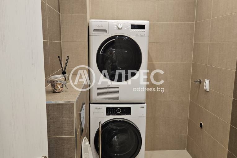 Тристаен апартамент, София, Лагера, 687881, Снимка 8