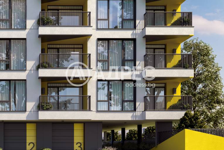 Многостаен апартамент, София, Левски В, 689881, Снимка 1