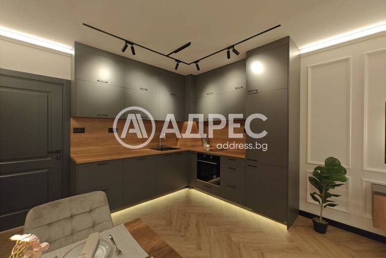 Тристаен апартамент, Пловдив, Кючук Париж, 679882, Снимка 1