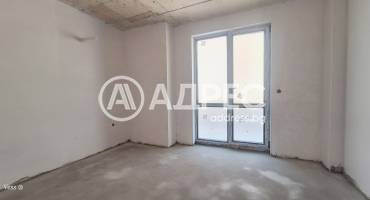 Тристаен апартамент, Варна, Владислав Варненчик, 680884, Снимка 2