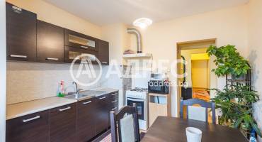 Многостаен апартамент, Варна, Червен площад, 681885, Снимка 2