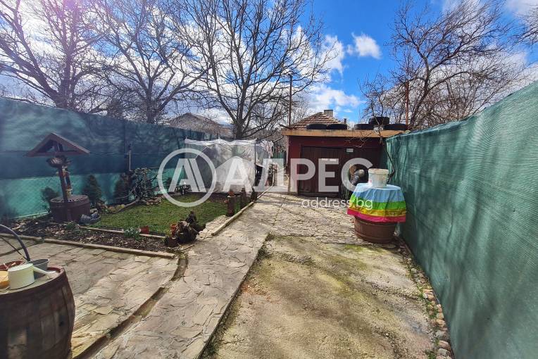 Къща/Вила, Перник, Църква, 683885, Снимка 12