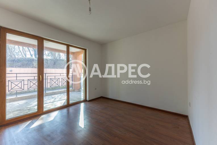 Тристаен апартамент, Варна, к.к. Златни Пясъци, 685885, Снимка 2
