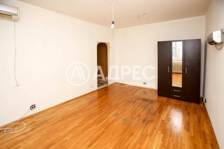 Двустаен апартамент, София, Надежда 2, 687885, Снимка 1