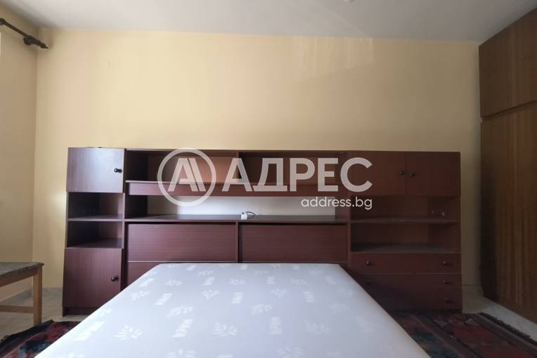 Тристаен апартамент, Русе, Широк център, 701886, Снимка 1