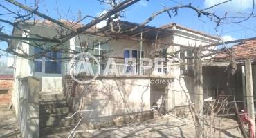 Къща/Вила, Роза, 687888, Снимка 1