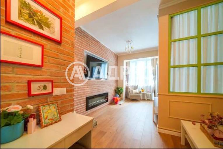 Двустаен апартамент, София, Докторска градина, 678890, Снимка 1