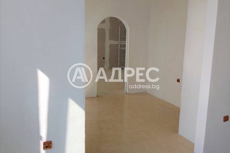 Тристаен апартамент, Пловдив, Филипово, 692892, Снимка 1