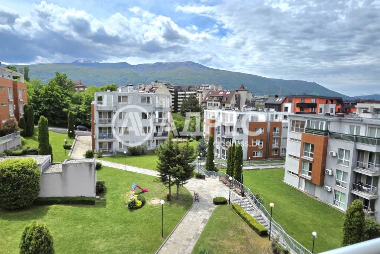 Тристаен апартамент, София, Витоша, 696892, Снимка 1